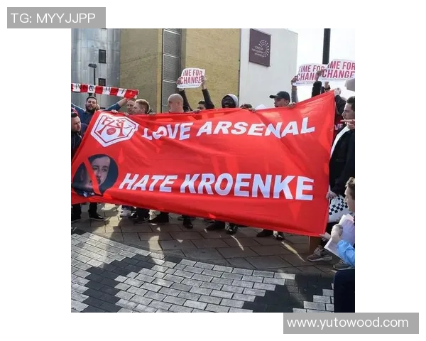 现役足球球星排名前五榜单揭晓 谁是当今足坛最强巨星